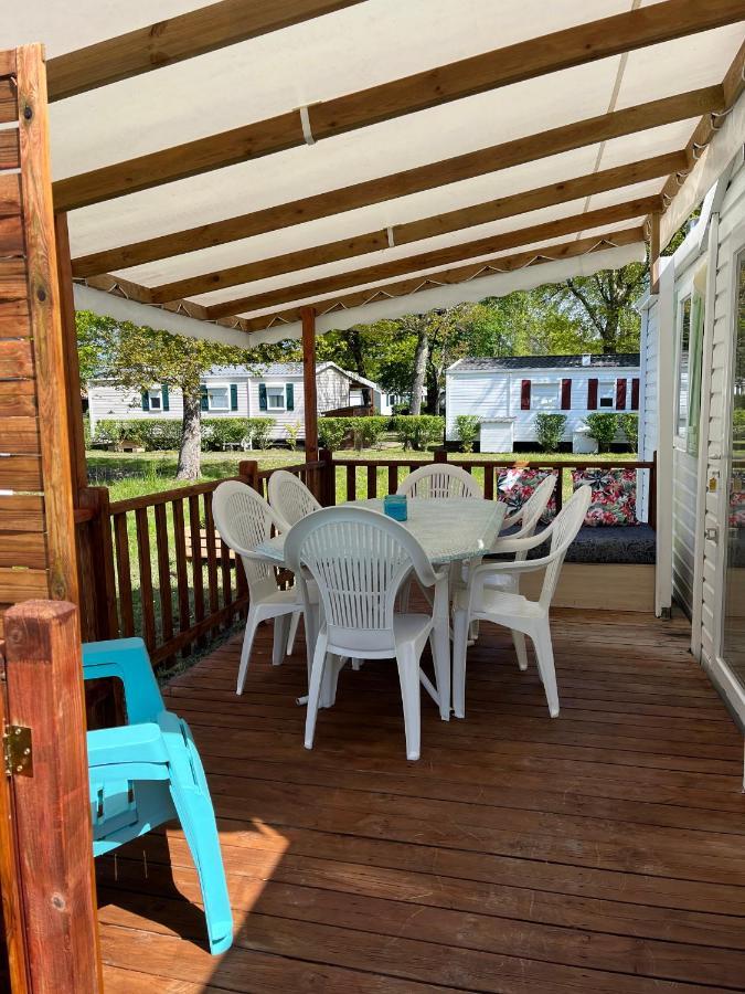 Mobil-Home Climatise Avec Piscine Aureilhan  Exterior photo